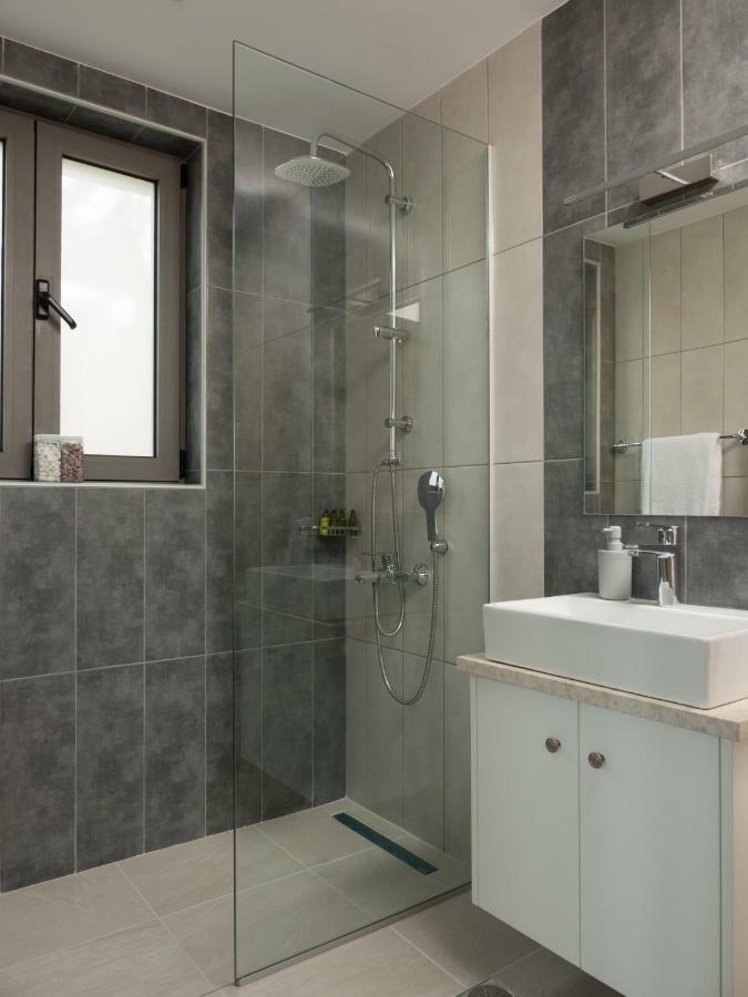 Dempla Heights Villas Tavronitis  Exterior photo